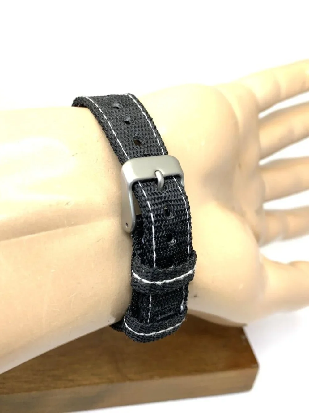 Timex Women's Watch T5K230 Ironman Quartz Digital Sport Nylon Strap 35mm